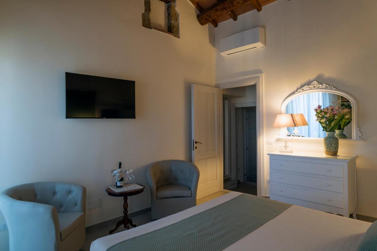 Bed and Breakfast Dimo' Re Farnese Exterior foto